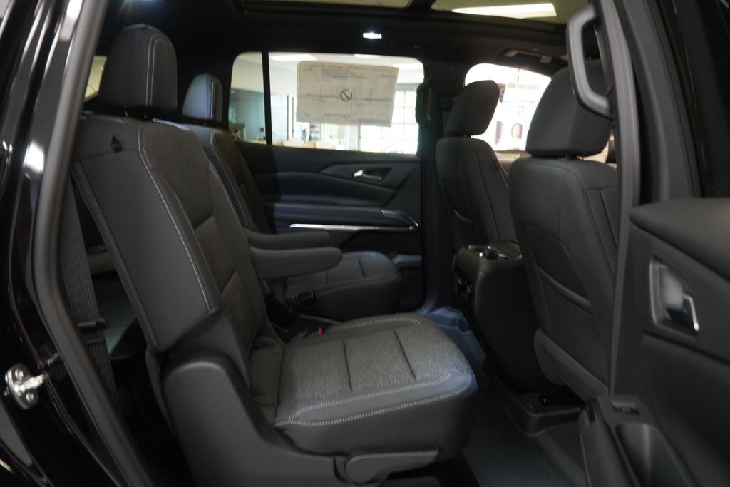 2027 Chevrolet Traverse LT 2LT