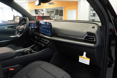 2027 Chevrolet Traverse LT 2LT
