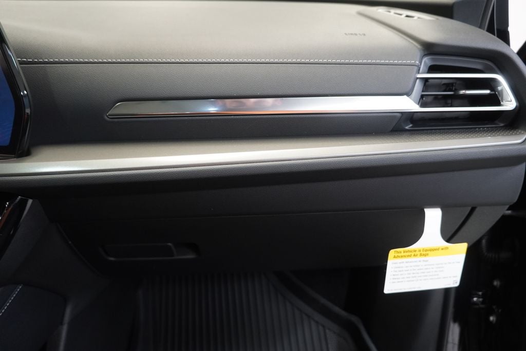 2027 Chevrolet Traverse LT 2LT
