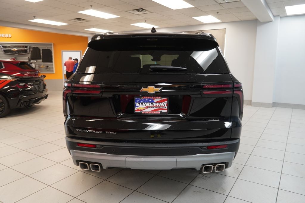 2027 Chevrolet Traverse LT 2LT