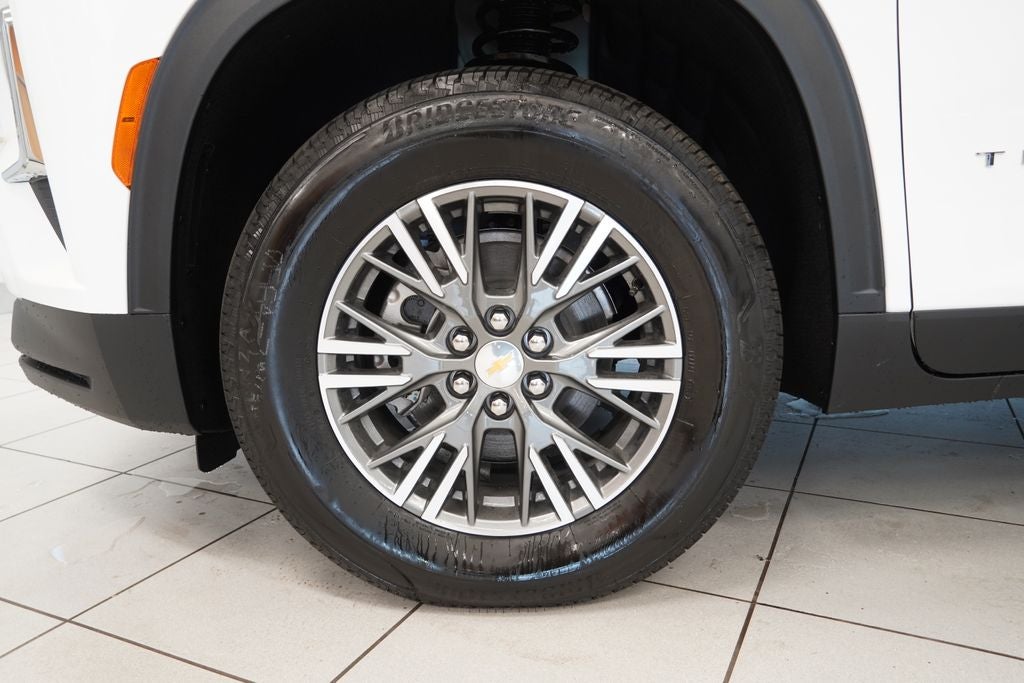 2027 Chevrolet Traverse LT 2LT