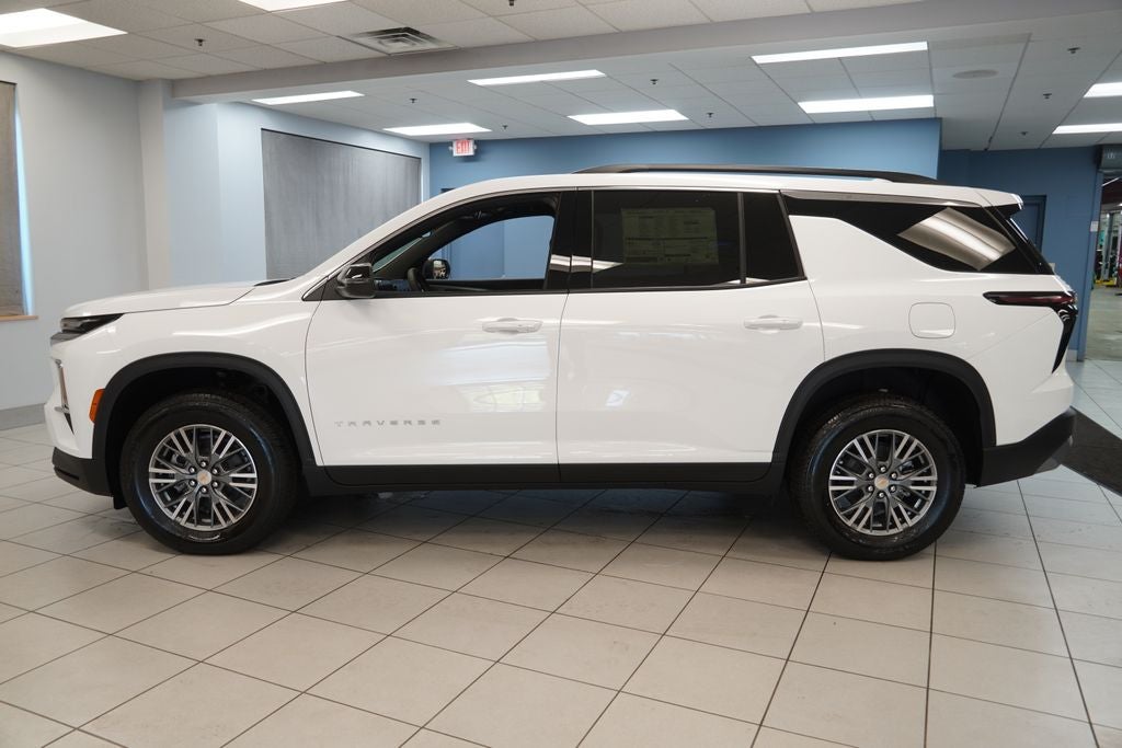 2027 Chevrolet Traverse LT 2LT