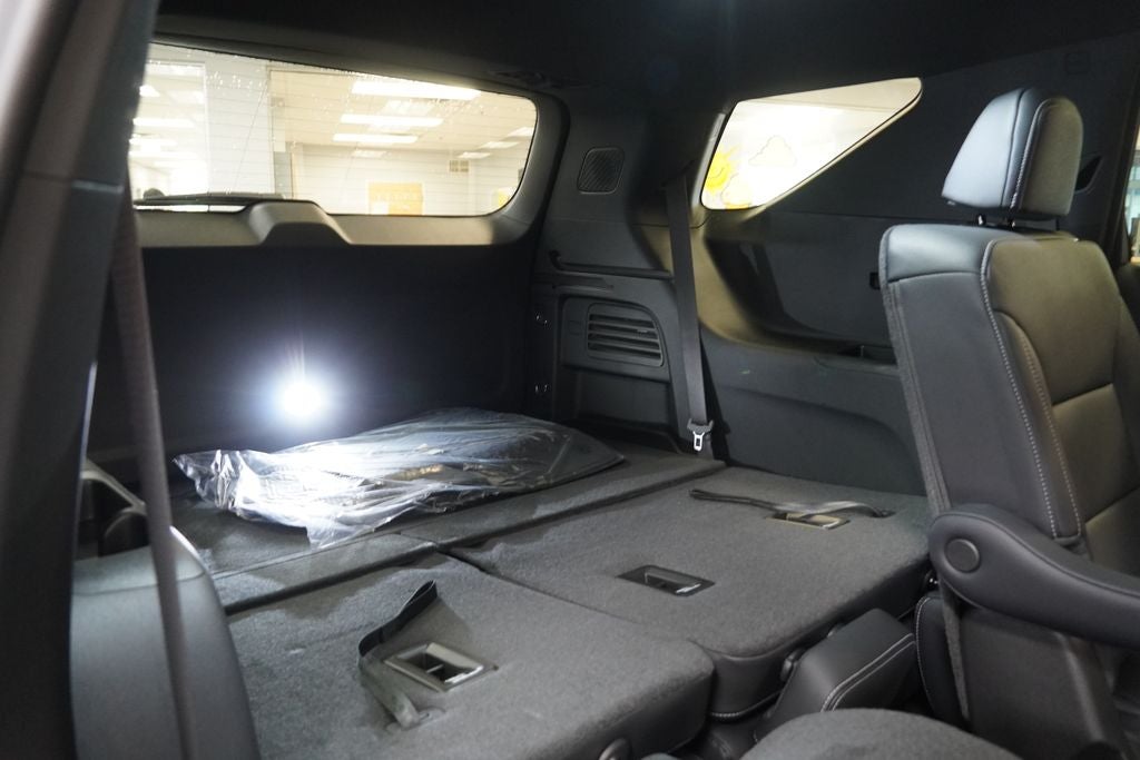2027 Chevrolet Traverse LT 2LT