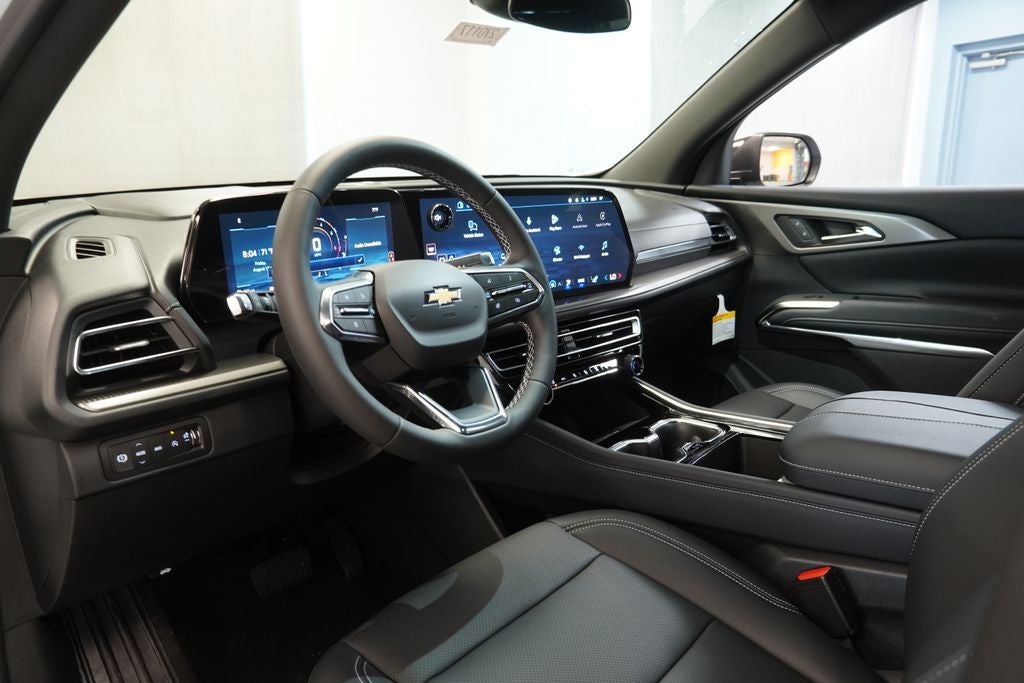 2027 Chevrolet Traverse LT 2LT