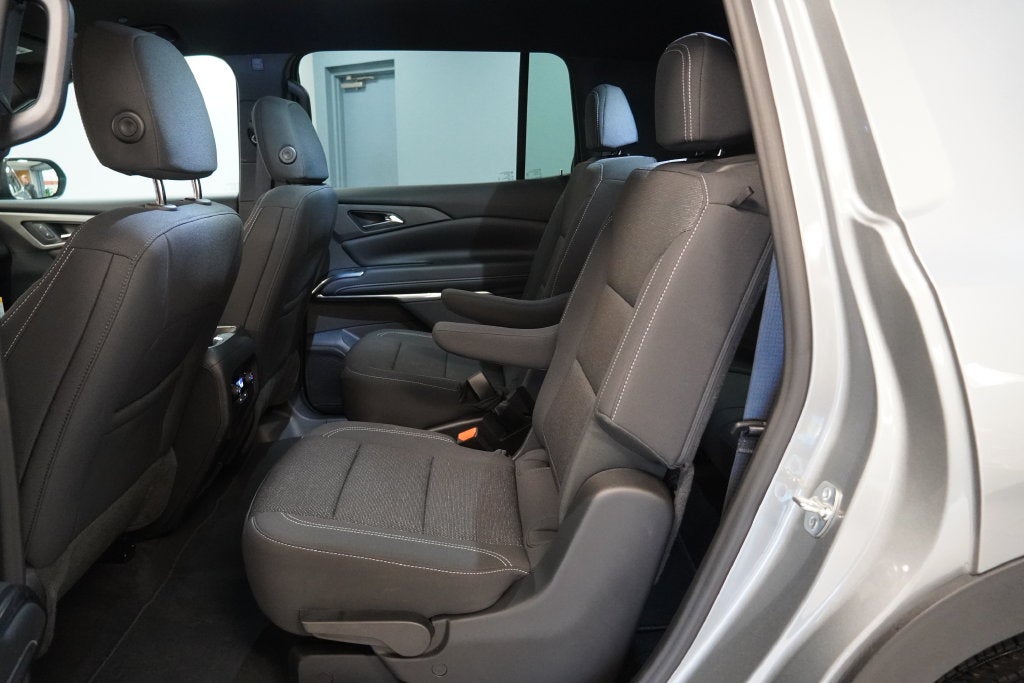 2027 Chevrolet Traverse LT 2LT
