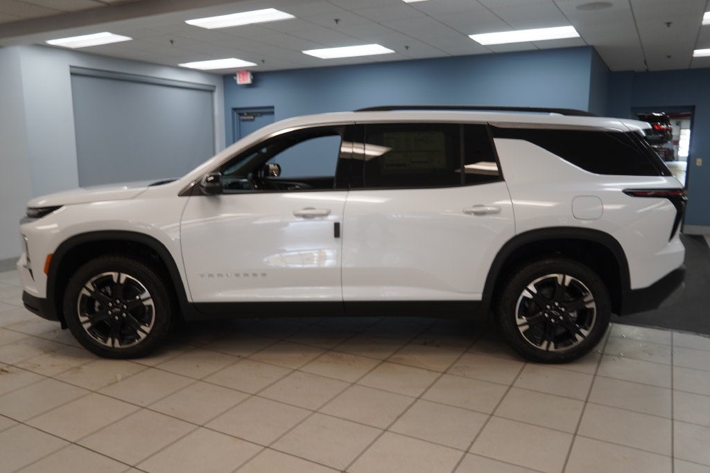 2027 Chevrolet Traverse LT 2LT