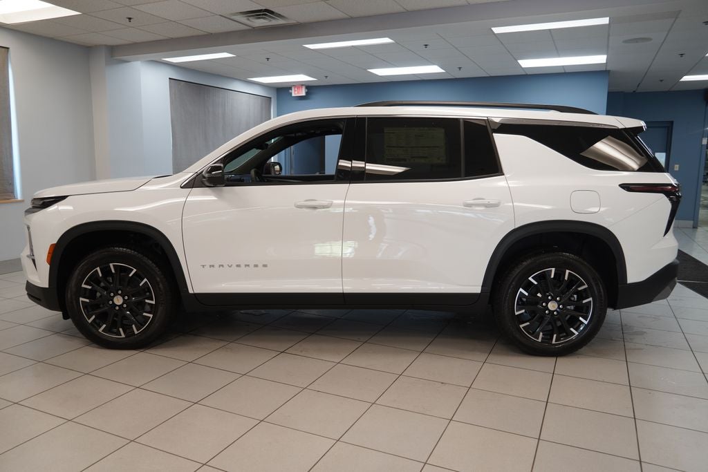 2026 Chevrolet Traverse LT 2LT