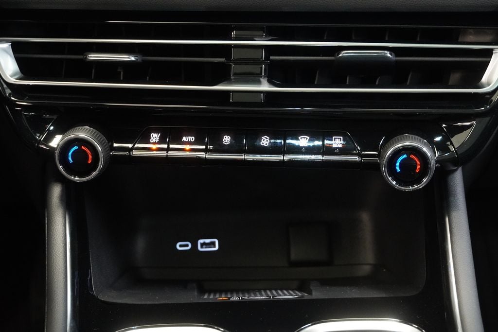 2026 Chevrolet Traverse LT 2LT