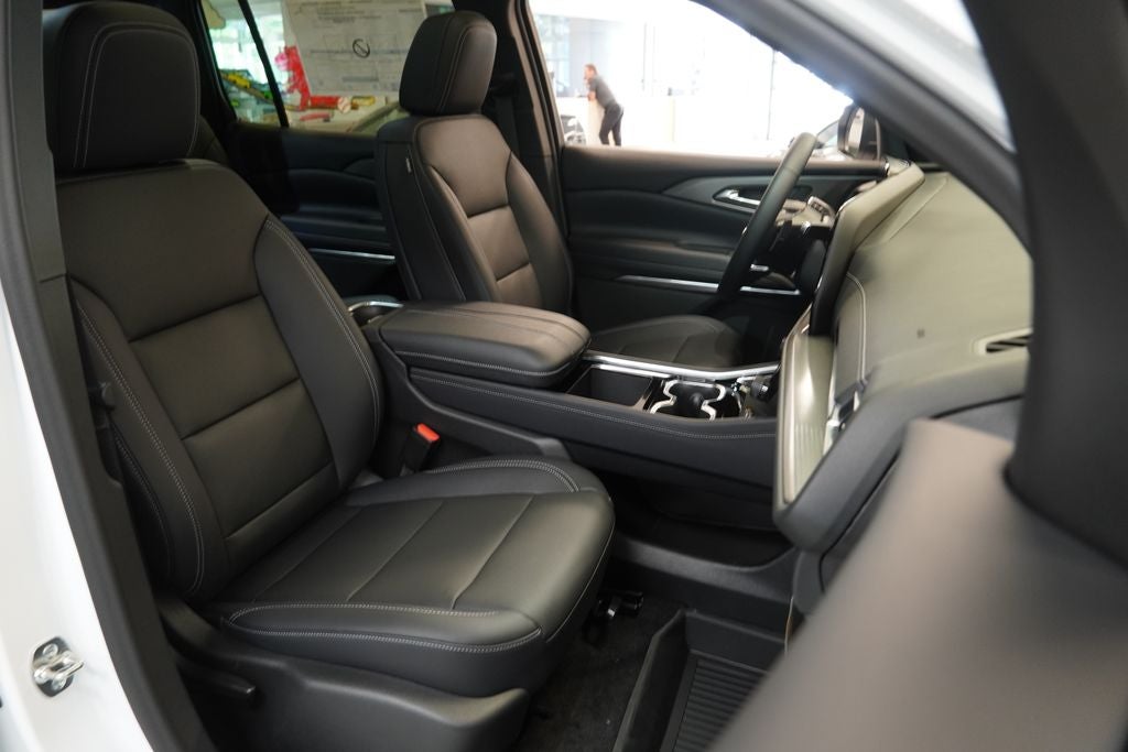 2026 Chevrolet Traverse LT 2LT