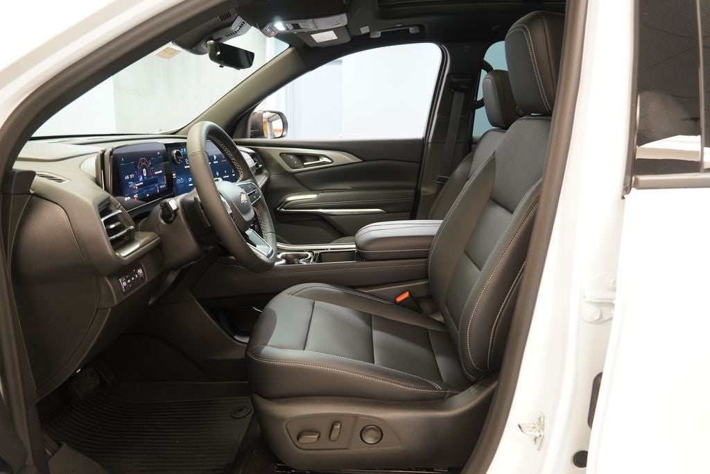 2026 Chevrolet Traverse LT 2LT