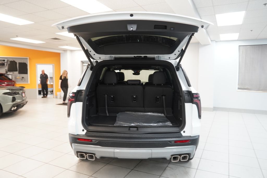 2026 Chevrolet Traverse LT 2LT