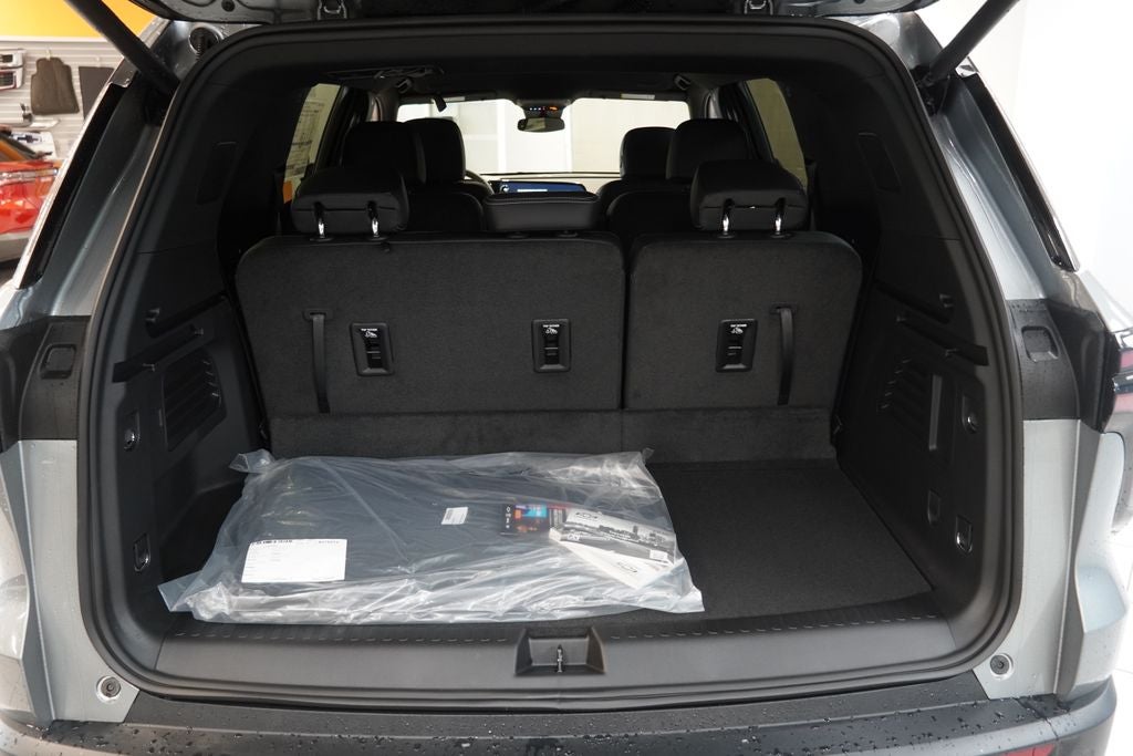 2026 Chevrolet Traverse LT 2LT