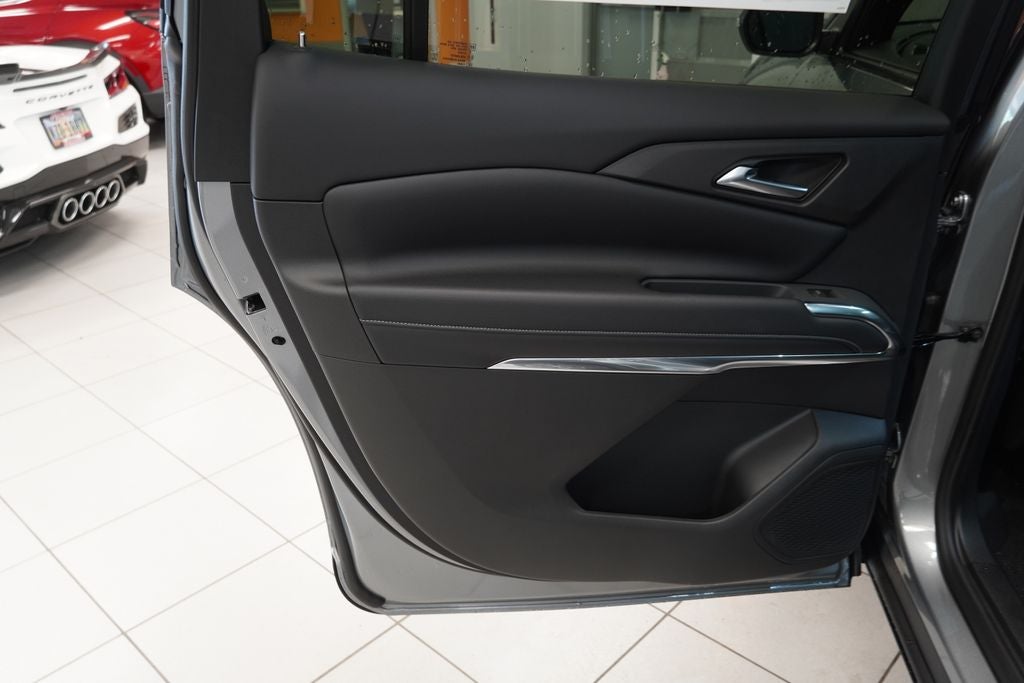 2026 Chevrolet Traverse LT 2LT