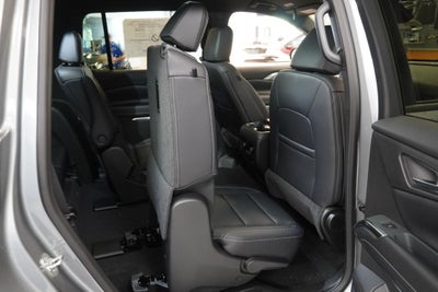 2026 Chevrolet Traverse LT 2LT