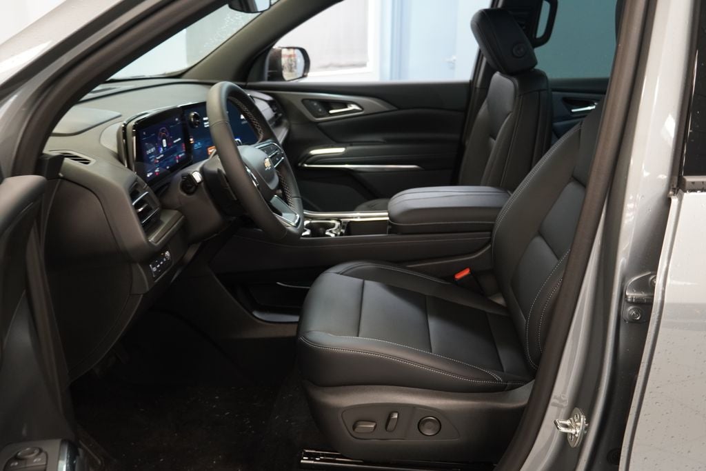 2026 Chevrolet Traverse LT 2LT