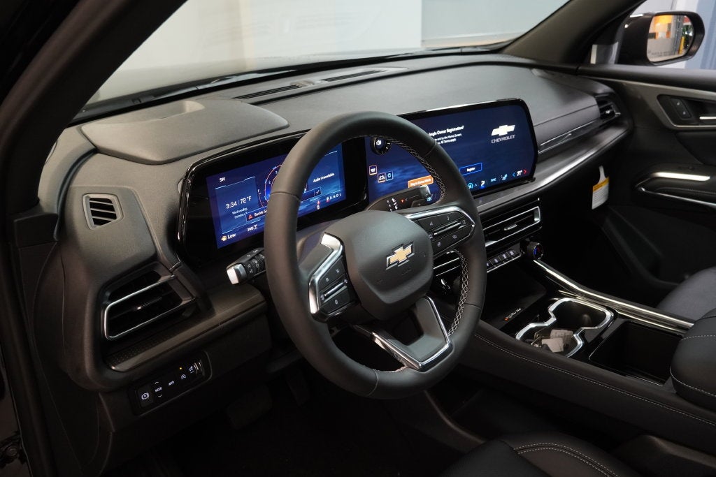 2027 Chevrolet Traverse LT 2LT