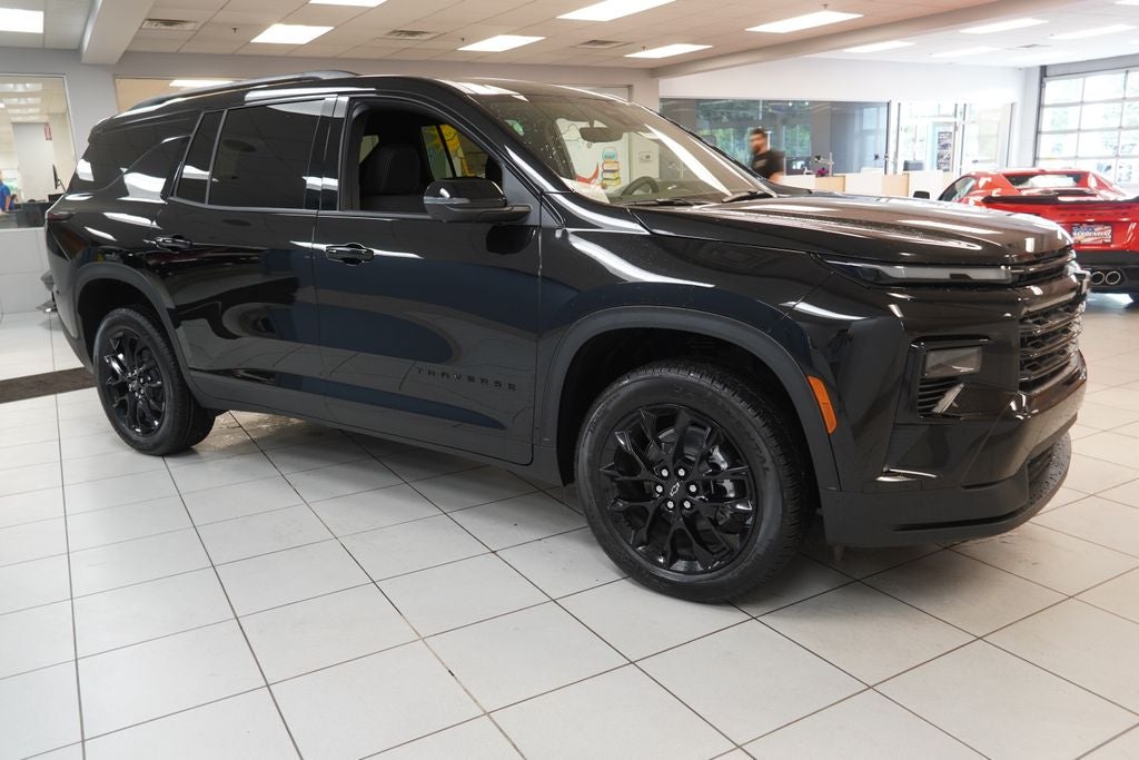 2026 Chevrolet Traverse LT 2LT