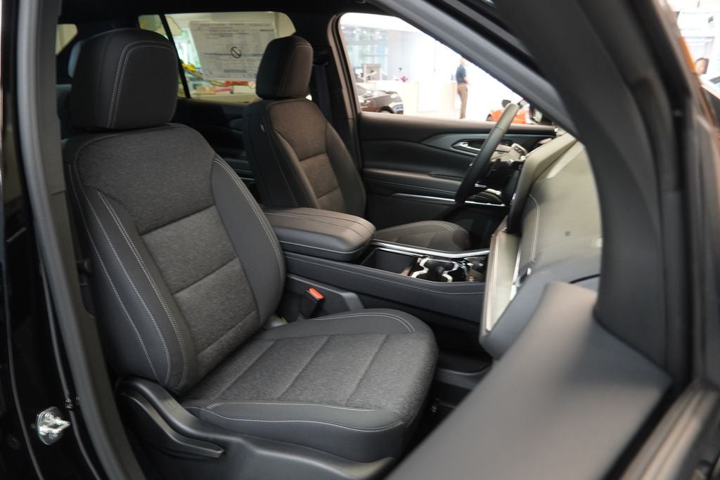 2026 Chevrolet Traverse LT 2LT