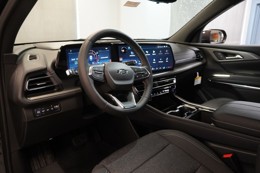 2026 Chevrolet Traverse LT 2LT