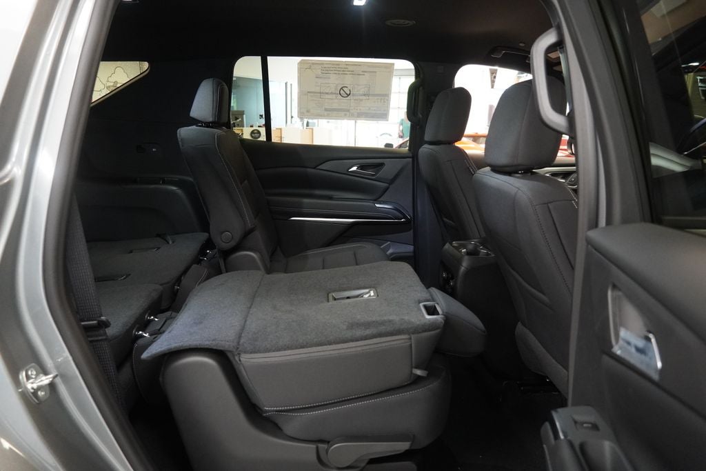 2026 Chevrolet Traverse LT 2LT
