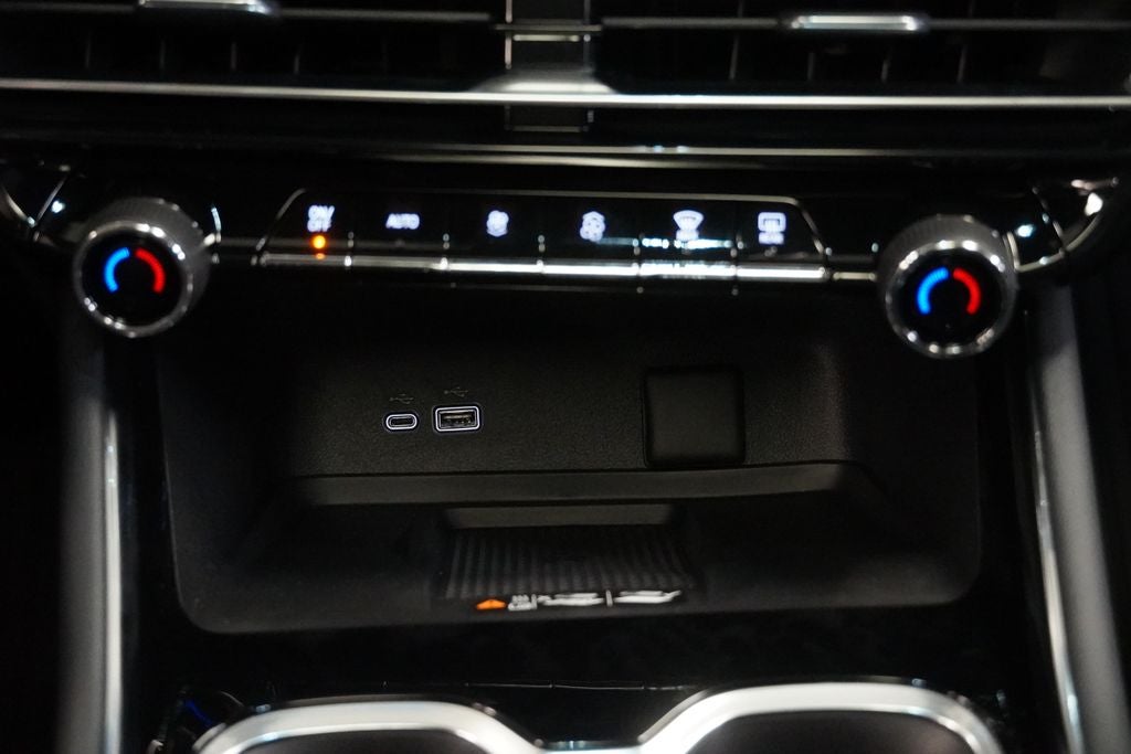 2026 Chevrolet Traverse LT 2LT