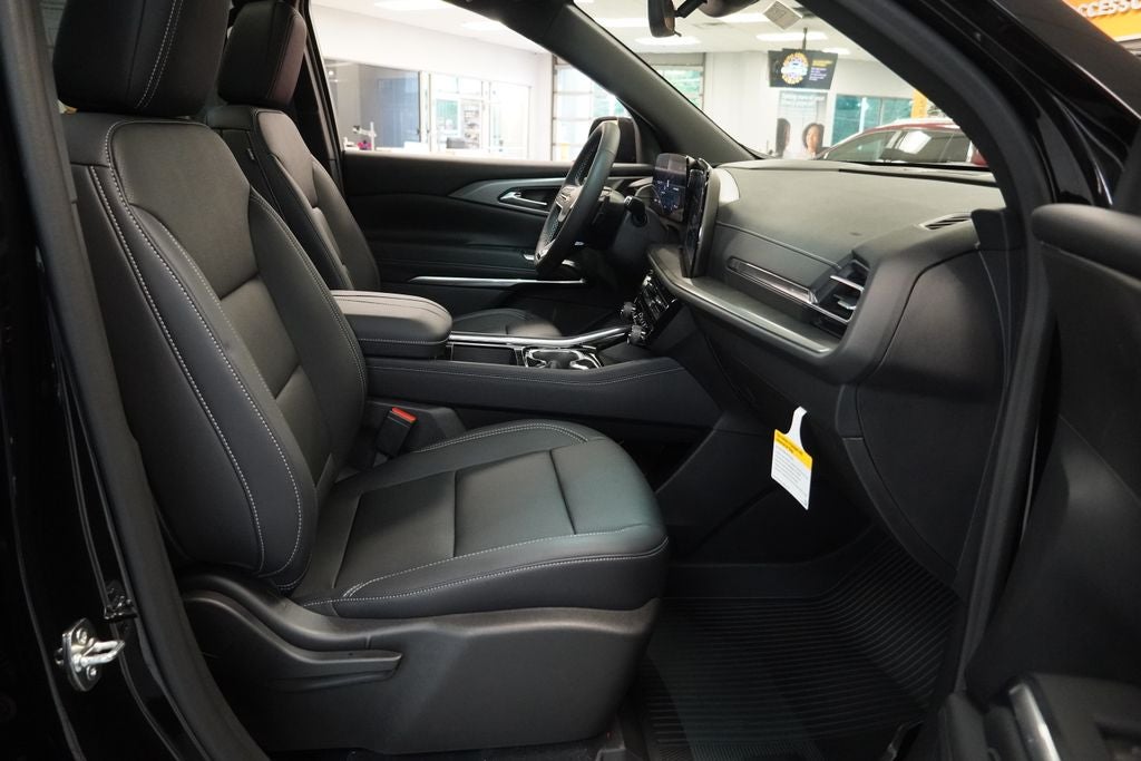 2026 Chevrolet Traverse LT 2LT