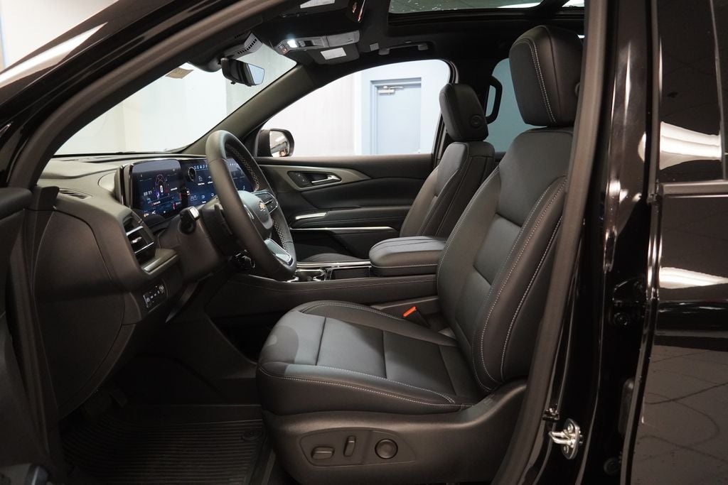 2026 Chevrolet Traverse LT 2LT