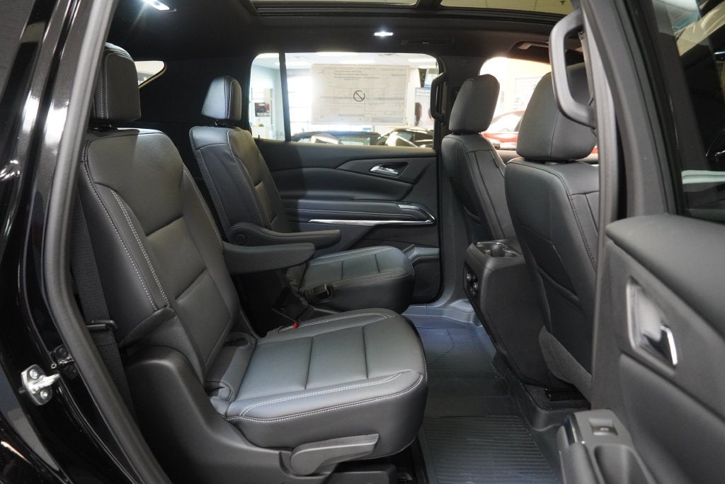 2027 Chevrolet Traverse LT 2LT