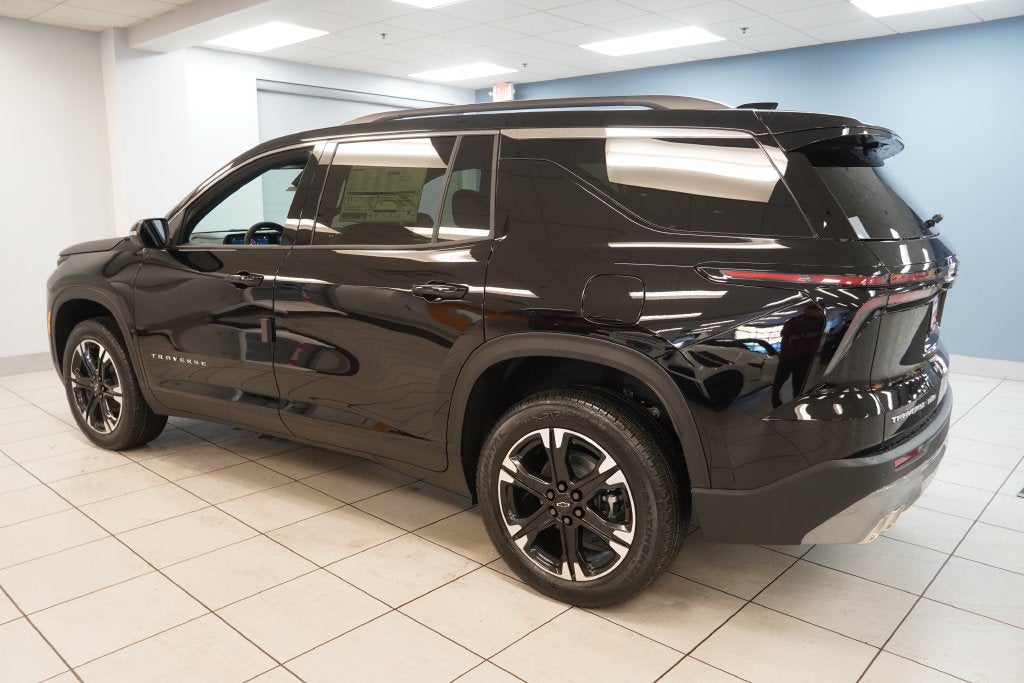 2027 Chevrolet Traverse LT 2LT
