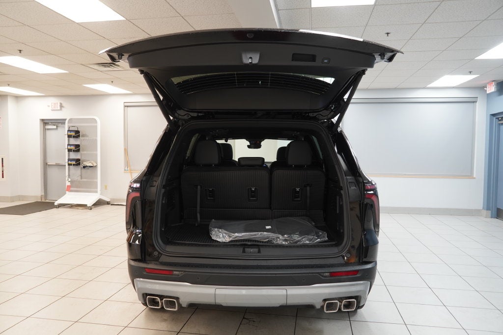 2027 Chevrolet Traverse LT 2LT