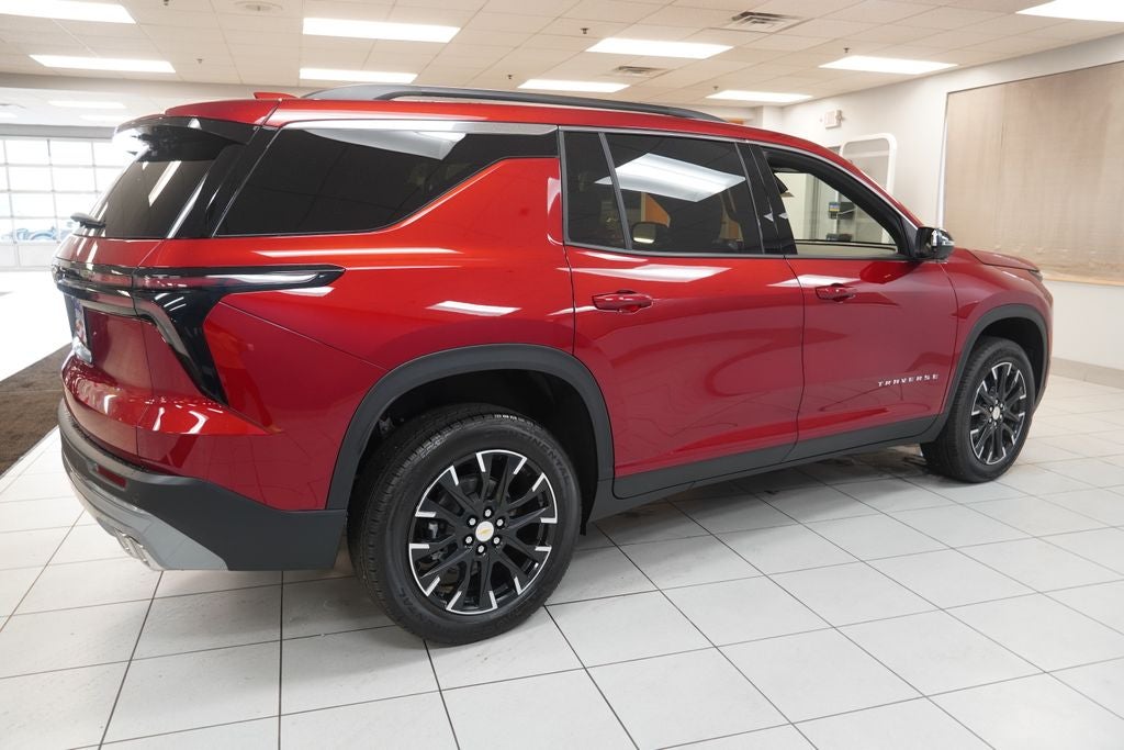 2026 Chevrolet Traverse LT 2LT