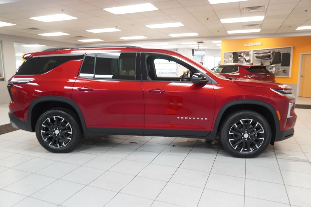 2026 Chevrolet Traverse LT 2LT