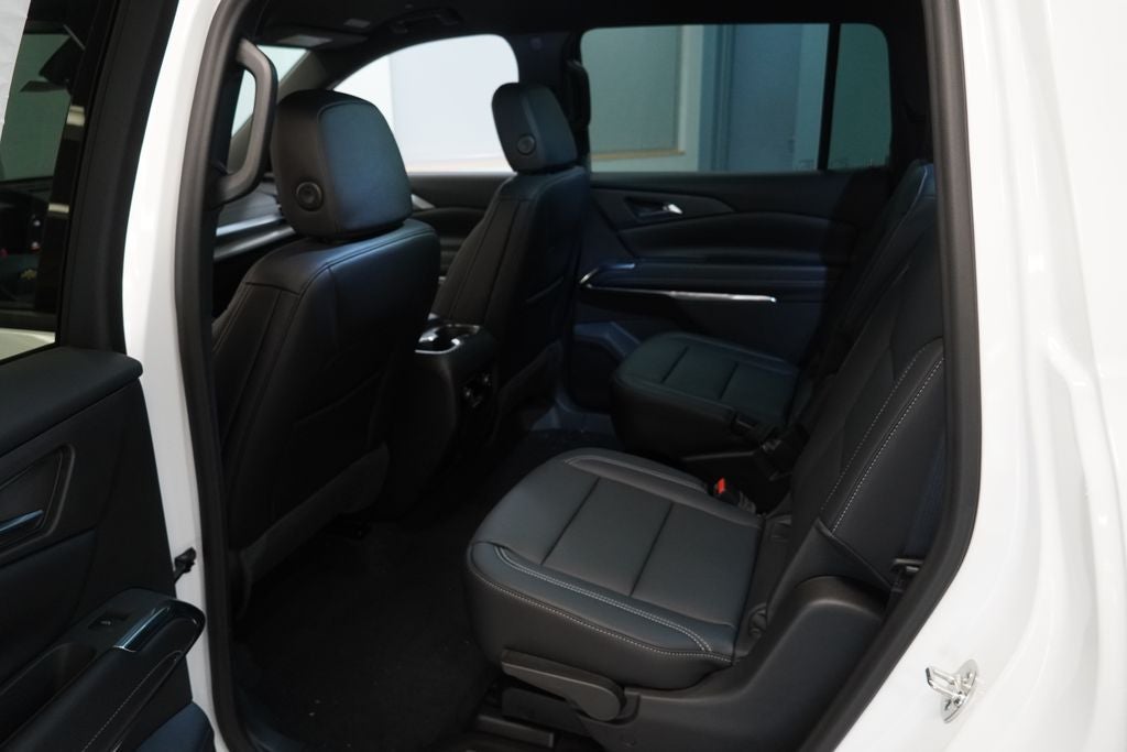 2027 Chevrolet Traverse LT 2LT
