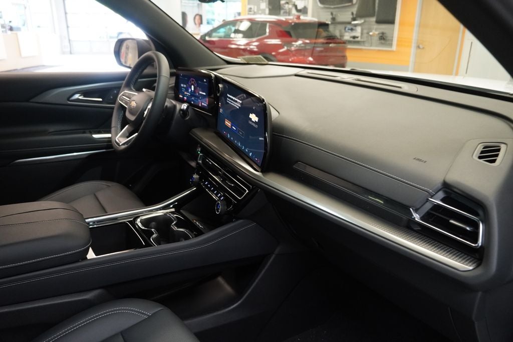 2027 Chevrolet Traverse LT 2LT
