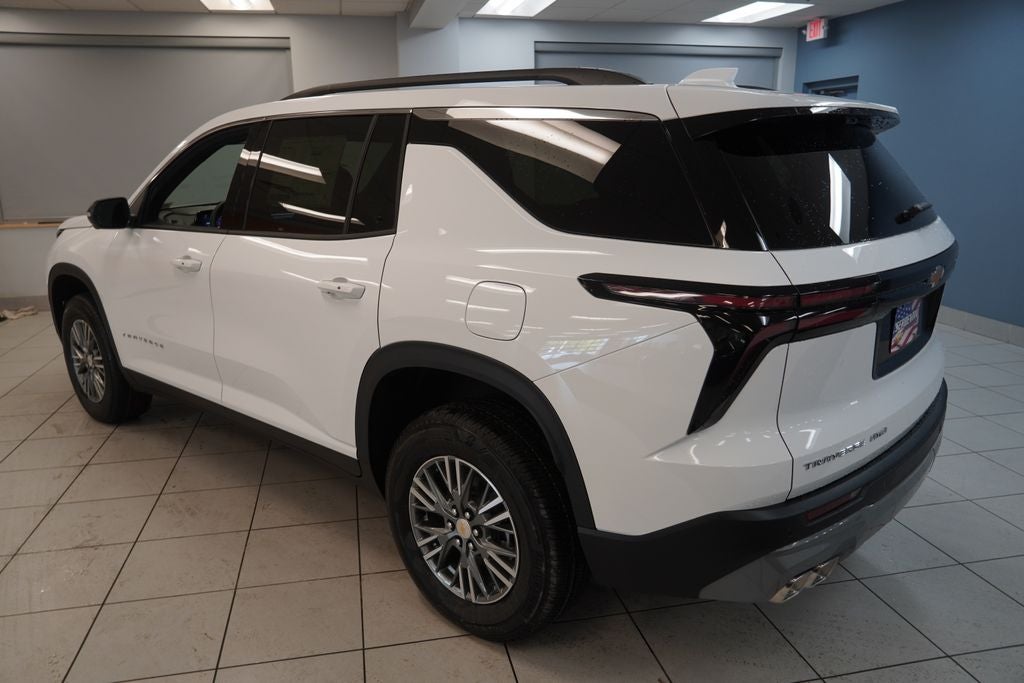2027 Chevrolet Traverse LT 2LT