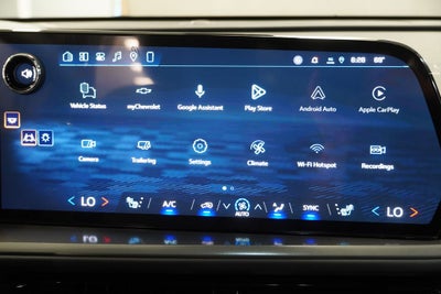 2027 Chevrolet Traverse LT 2LT