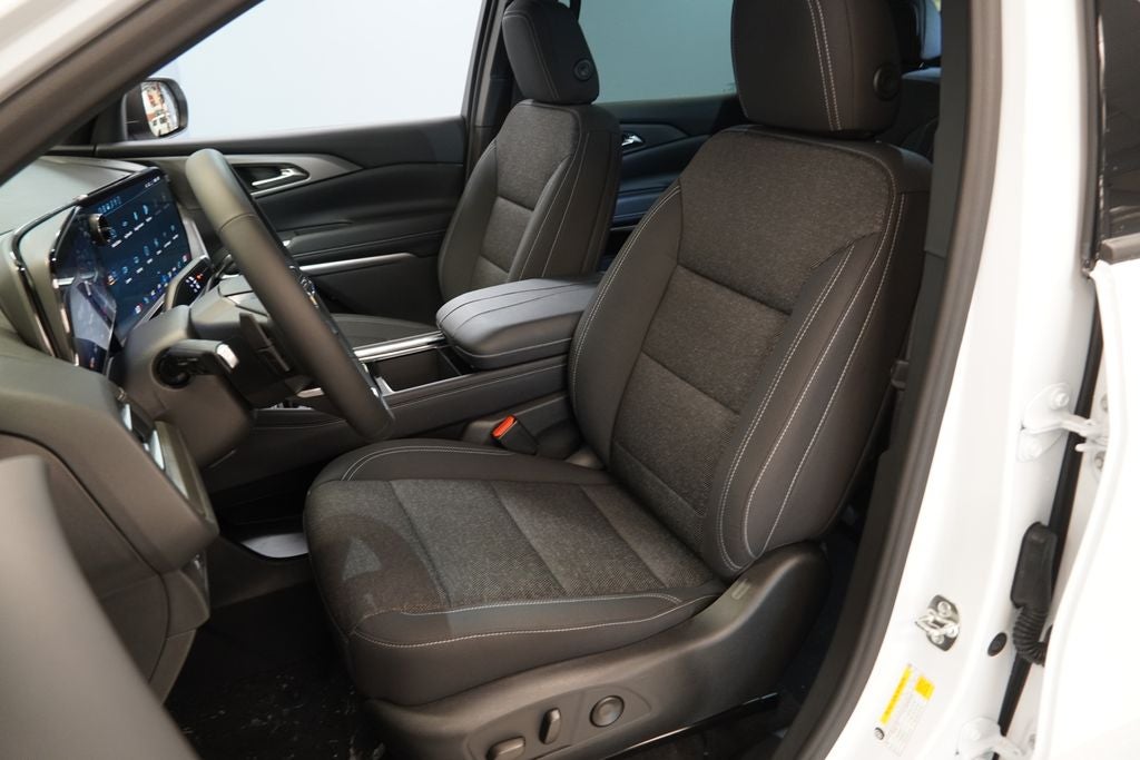 2027 Chevrolet Traverse LT 2LT