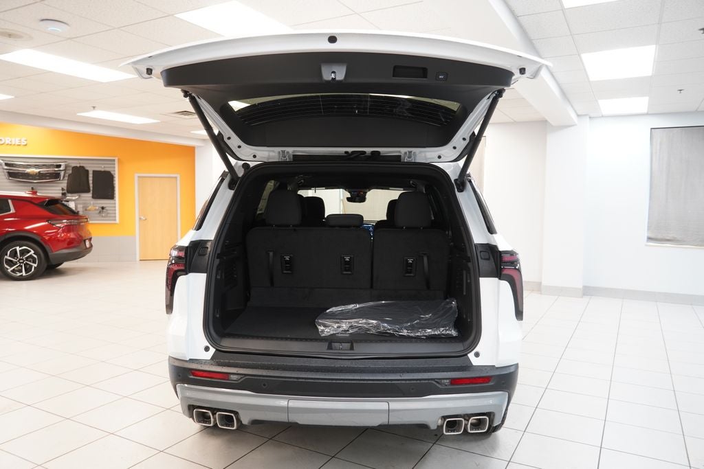 2027 Chevrolet Traverse LT 2LT