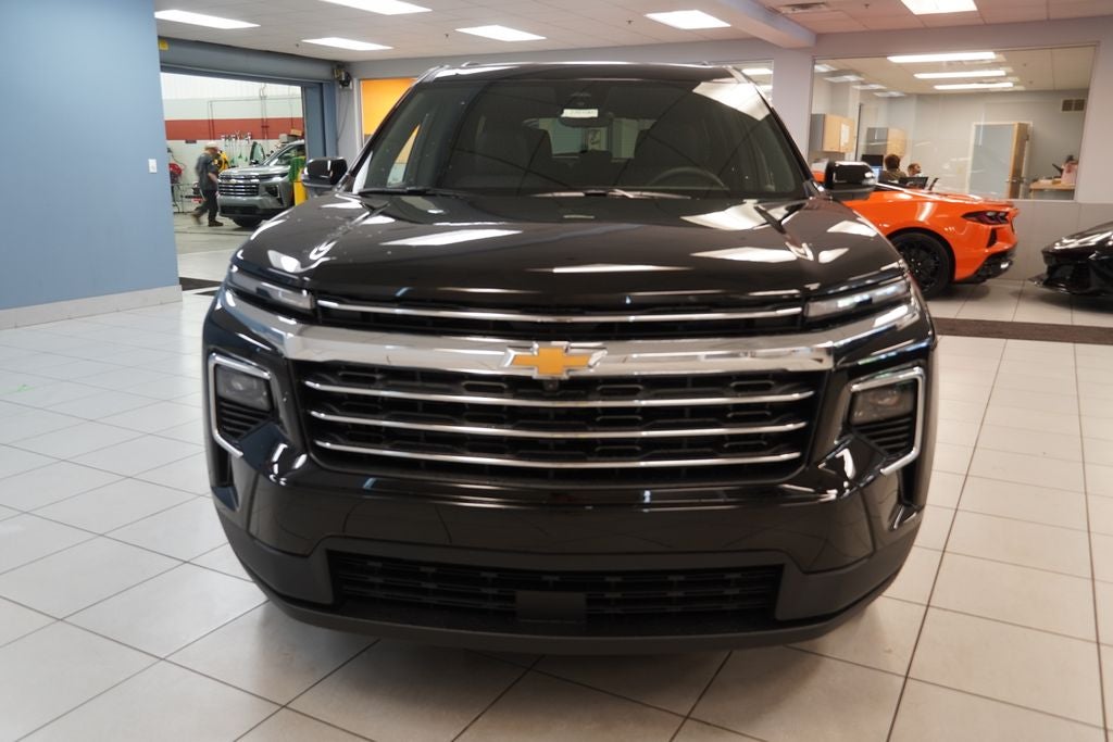 2027 Chevrolet Traverse LT 2LT