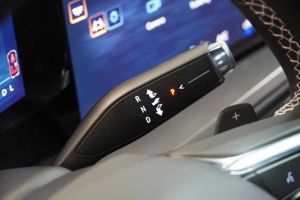 2027 Chevrolet Traverse LT 2LT