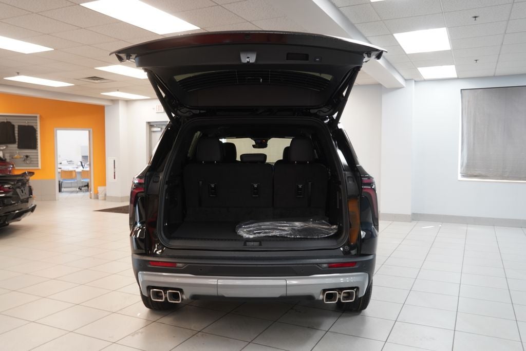 2027 Chevrolet Traverse LT 2LT