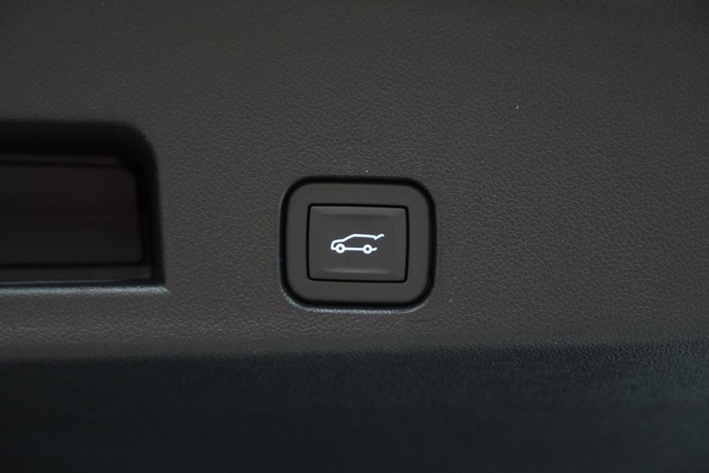 2027 Chevrolet Traverse LT 2LT