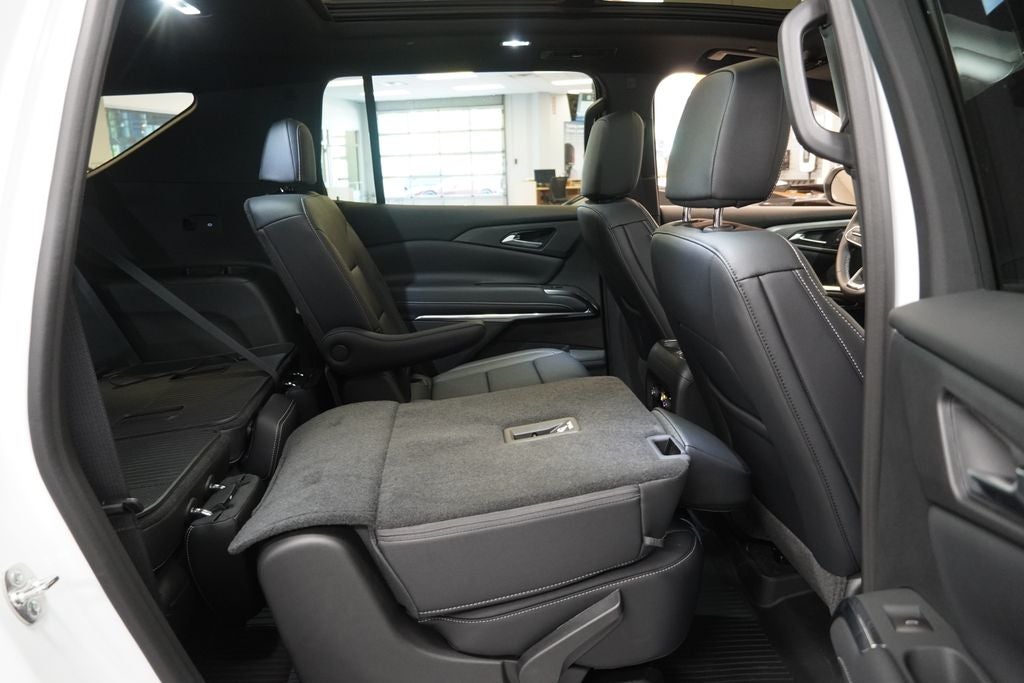2026 Chevrolet Traverse LT 2LT