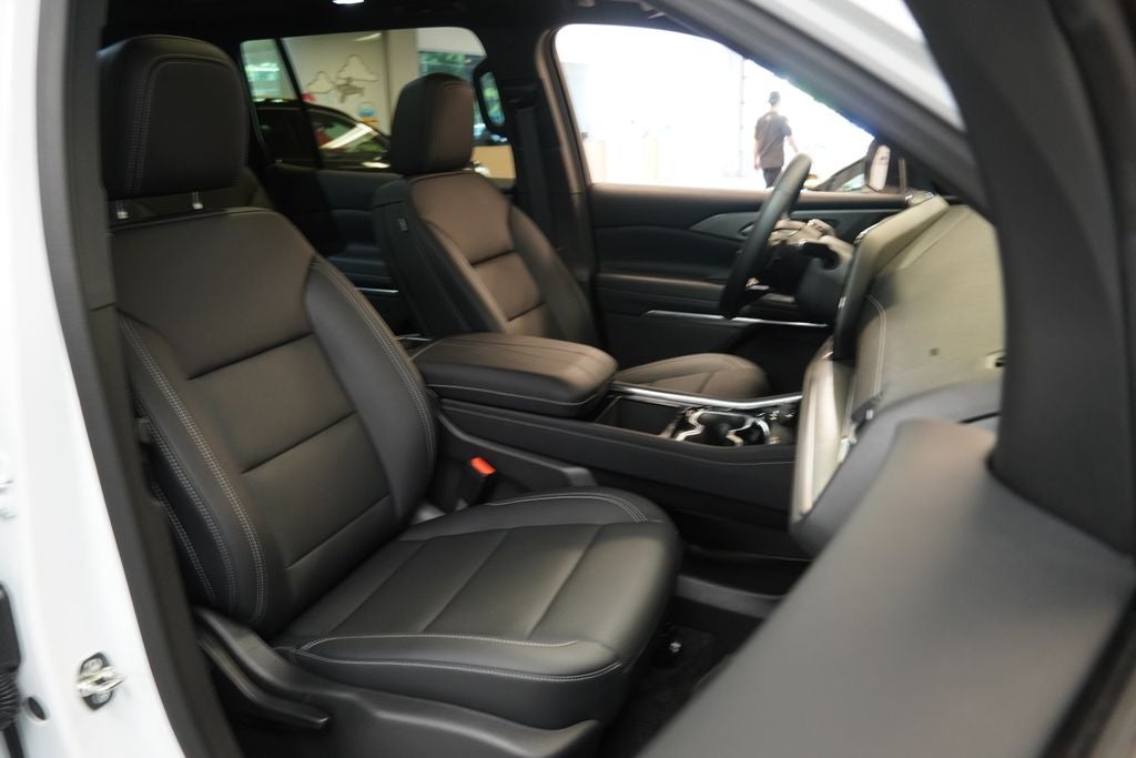 2026 Chevrolet Traverse LT 2LT