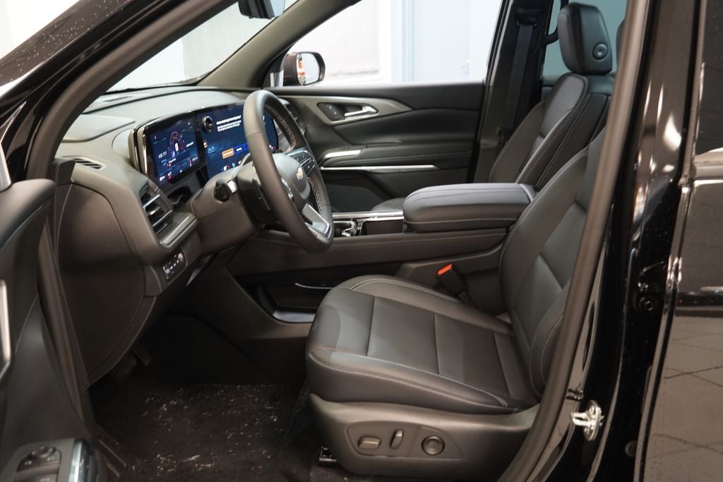 2026 Chevrolet Traverse LT 2LT