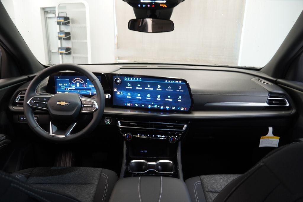 2027 Chevrolet Traverse LT 2LT