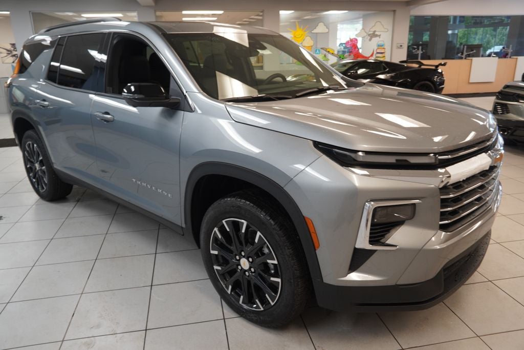 2026 Chevrolet Traverse LT 2LT