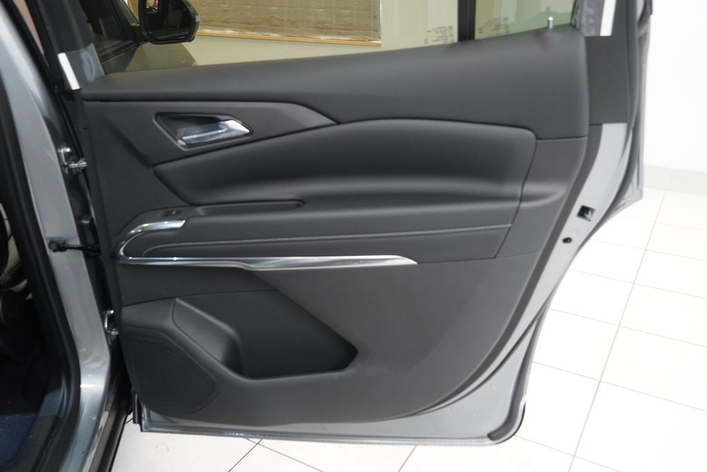 2026 Chevrolet Traverse LT 2LT