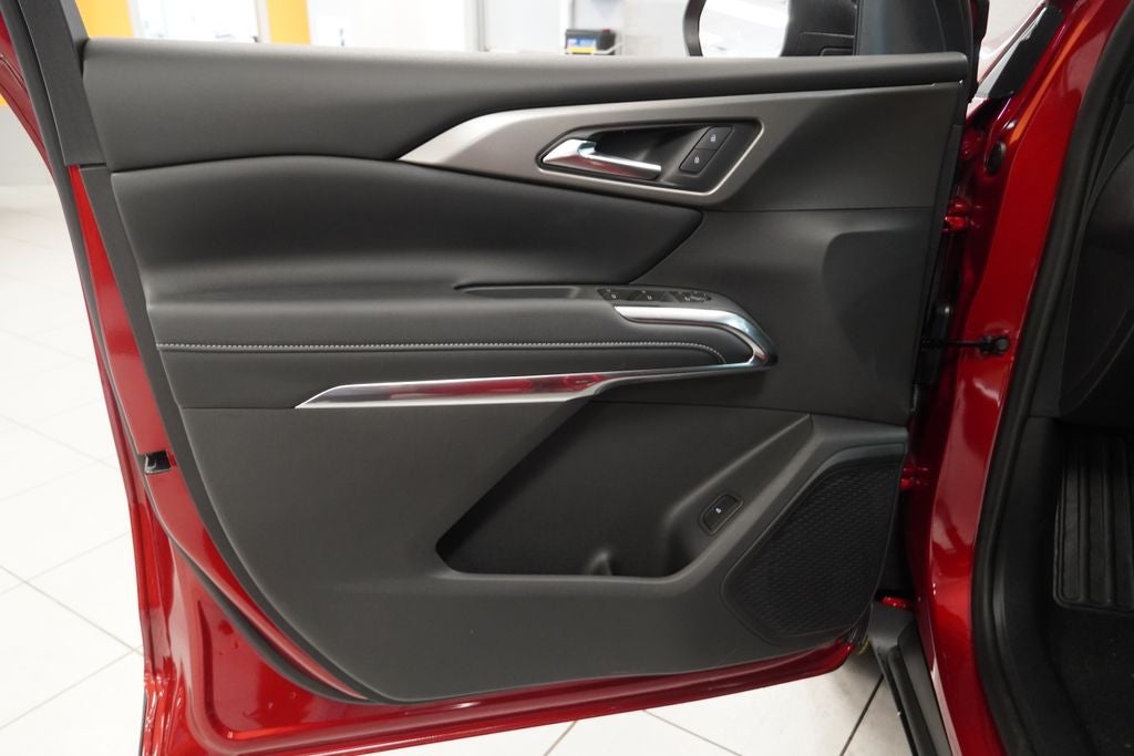 2027 Chevrolet Traverse LT 2LT