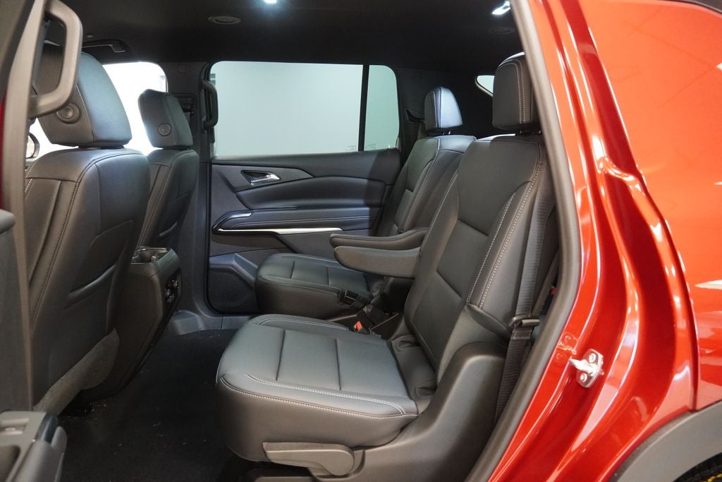 2027 Chevrolet Traverse LT 2LT